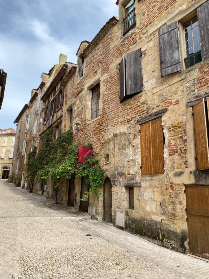 Le Parc Apartment Bergerac Bagian luar foto